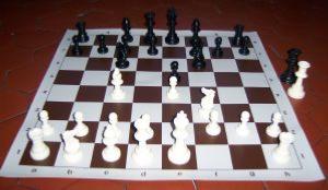 Jeu d'échecs en plastique, taille 4